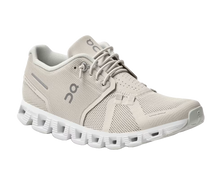 Carica l'immagine nel visualizzatore di Gallery, Cloud 5 Pearl/White ON
