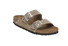 Carica l'immagine nel visualizzatore di Gallery, Birkenstock Arizona Rivet Pelle scamosciata Taupe Donna