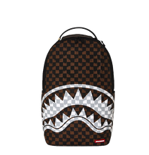 Carica l'immagine nel visualizzatore di Gallery, BROWN AND CREAM DRIP CHECK SHARK BACKPACK SPRAYGROUND