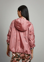 Carica l'immagine nel visualizzatore di Gallery, Windbreaker Fay