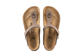 Carica l&#39;immagine nel visualizzatore di Gallery, Birkenstock Gizeh Birko-Flor Nubuck Donna Mocha
