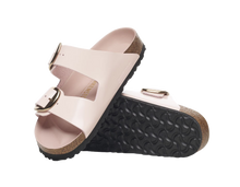 Carica l&#39;immagine nel visualizzatore di Gallery, Birkenstock Arizona Big Buckle Pelle naturale vernice High-Shine Light Rose Donna
