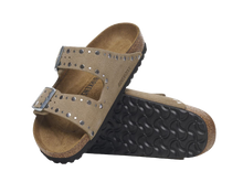 Carica l&#39;immagine nel visualizzatore di Gallery, Birkenstock Arizona Rivet Pelle scamosciata Taupe Donna

