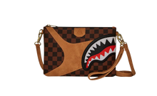 Carica l&#39;immagine nel visualizzatore di Gallery, HENNYVILLE CROSSOVER CLUTCH
