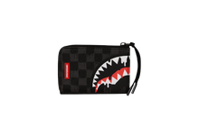 Carica l&#39;immagine nel visualizzatore di Gallery, DRIPPING SHARKS IN PARIS WALLET
