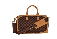 Carica l&#39;immagine nel visualizzatore di Gallery, HENNYVILLE MINI DUFFLE
