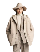 Carica l&#39;immagine nel visualizzatore di Gallery, Caban Bimateriale in Lana e Cashmere Donna NAW13513180ZYCC205 Fay
