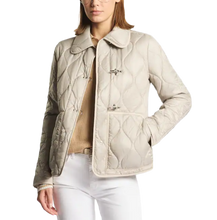 Carica l'immagine nel visualizzatore di Gallery, 3 Ganci in Tessuto Tecnico Con Trapunta Onion Donna NAW22524120ZEPB205 Fay
