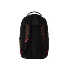 Carica l'immagine nel visualizzatore di Gallery, BROWN AND CREAM DRIP CHECK SHARK BACKPACK SPRAYGROUND
