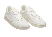 Carica l&#39;immagine nel visualizzatore di Gallery, V-90 LEATHER WHITE VEJA
