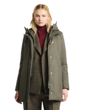 Carica l'immagine nel visualizzatore di Gallery, Toggle Coat in gabardine tecnico Fay Donna
