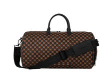 Carica l'immagine nel visualizzatore di Gallery, SHARKS IN PARIS WTF BUBBLE BROWN CHECK DUFFLE SPRAYGROUND
