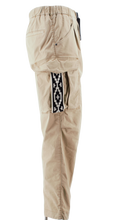 Carica l&#39;immagine nel visualizzatore di Gallery, Pantalone Cargo SU69 70-FE02 White Sand
