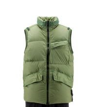Carica l&#39;immagine nel visualizzatore di Gallery, Gilet 7715G0123 Stone Island
