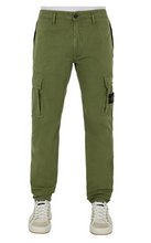 Carica l&#39;immagine nel visualizzatore di Gallery, Pantaloni cargo 7615303WA Stone Island
