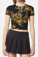 Carica l&#39;immagine nel visualizzatore di Gallery, T-shirt garland E72HAH602-EJS051 Versace Jeans Couture
