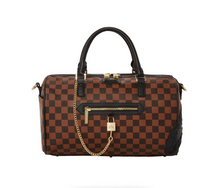 Carica l&#39;immagine nel visualizzatore di Gallery, Henny sip lock Mini duffle Sprayground
