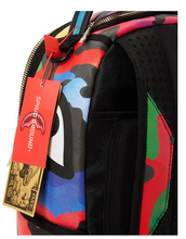 Carica l&#39;immagine nel visualizzatore di Gallery, Camoburst backpack Sprayground
