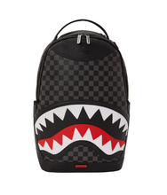 Carica l&#39;immagine nel visualizzatore di Gallery, Henney sip black backpack Sprayground
