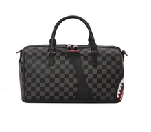 Carica l&#39;immagine nel visualizzatore di Gallery, Air to throne Mini duffle Sprayground
