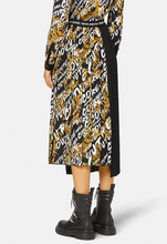 Carica l&#39;immagine nel visualizzatore di Gallery, Gonna midi 73HAE8A5 Versace jeans couture

