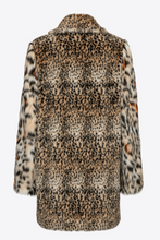 Carica l&#39;immagine nel visualizzatore di Gallery, Cappotto Conchita faux fur Pinko
