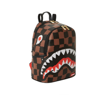 Carica l&#39;immagine nel visualizzatore di Gallery, ZAINO SHARKS IN PARIS PAINTED SAVAGE SPRAYGROUND
