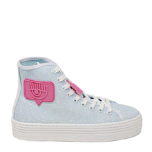 Carica l&#39;immagine nel visualizzatore di Gallery, SNEAKERS GLITTER CELESTE E LOGO CHIARA FERRAGNI
