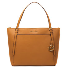 Carica l&#39;immagine nel visualizzatore di Gallery, BORSA VOYAGER CUOIO 30T9GV6T9L MICHAEL KORS
