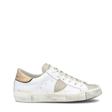 Carica l&#39;immagine nel visualizzatore di Gallery, Sneakers Prsx Veau Croco Blanc Or Philippe Model
