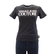 Carica l&#39;immagine nel visualizzatore di Gallery, T-shirt logo oro B2HZA7TA Versace JC
